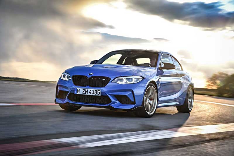 BMW представила M2 CS — гоночную версию на каждый день